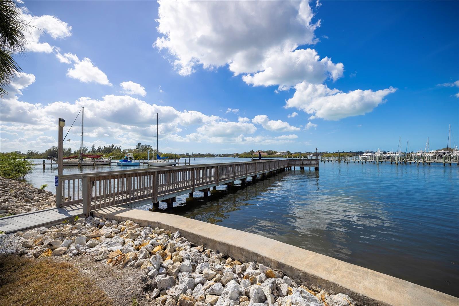 TARPON KEY - Residential