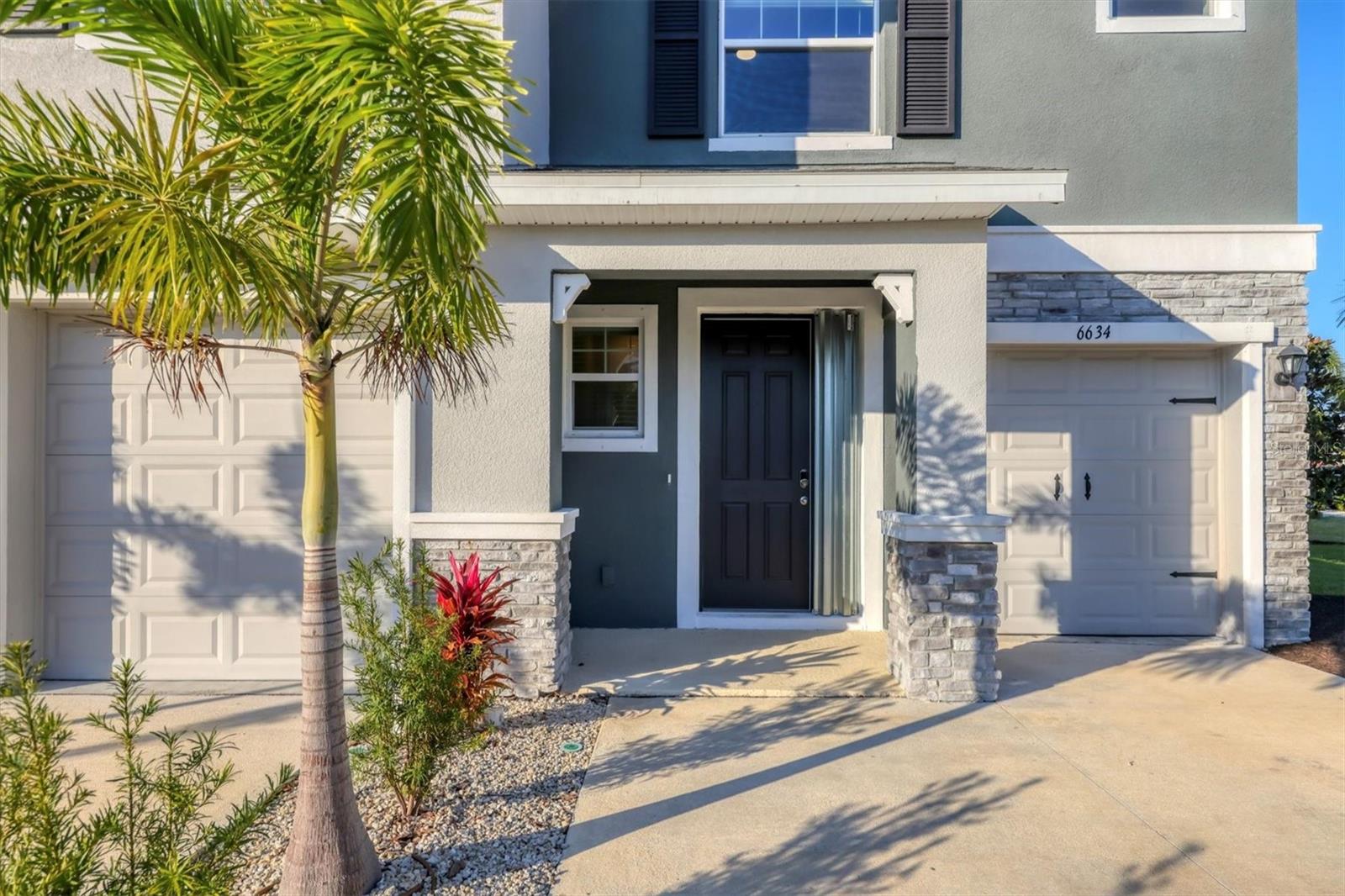 BAY LANDING - Residential