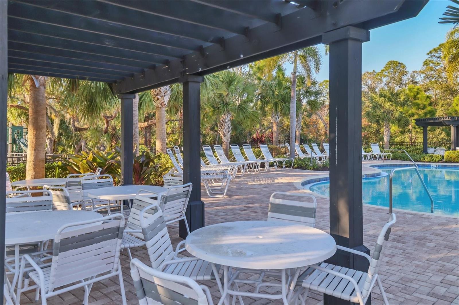 BAY LANDING - Residential