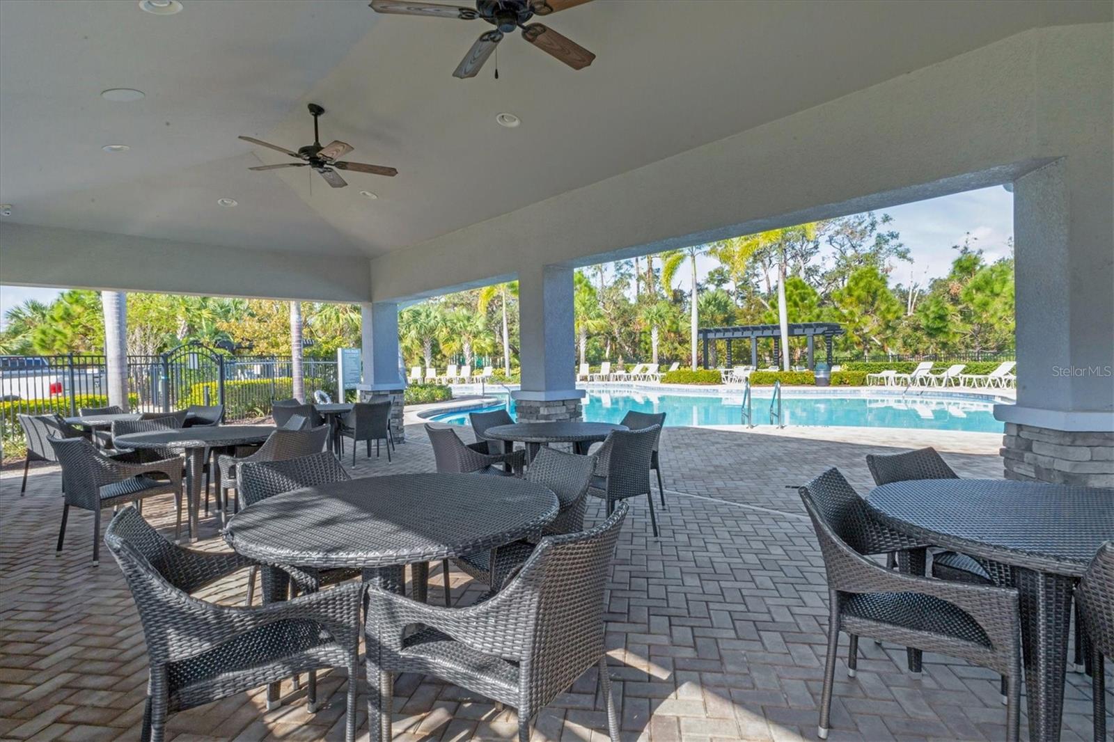 BAY LANDING - Residential