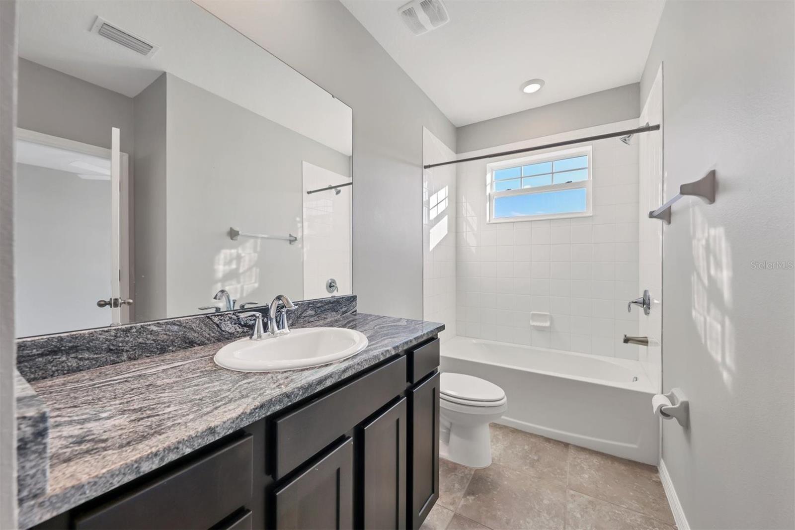 BAY LANDING - Residential
