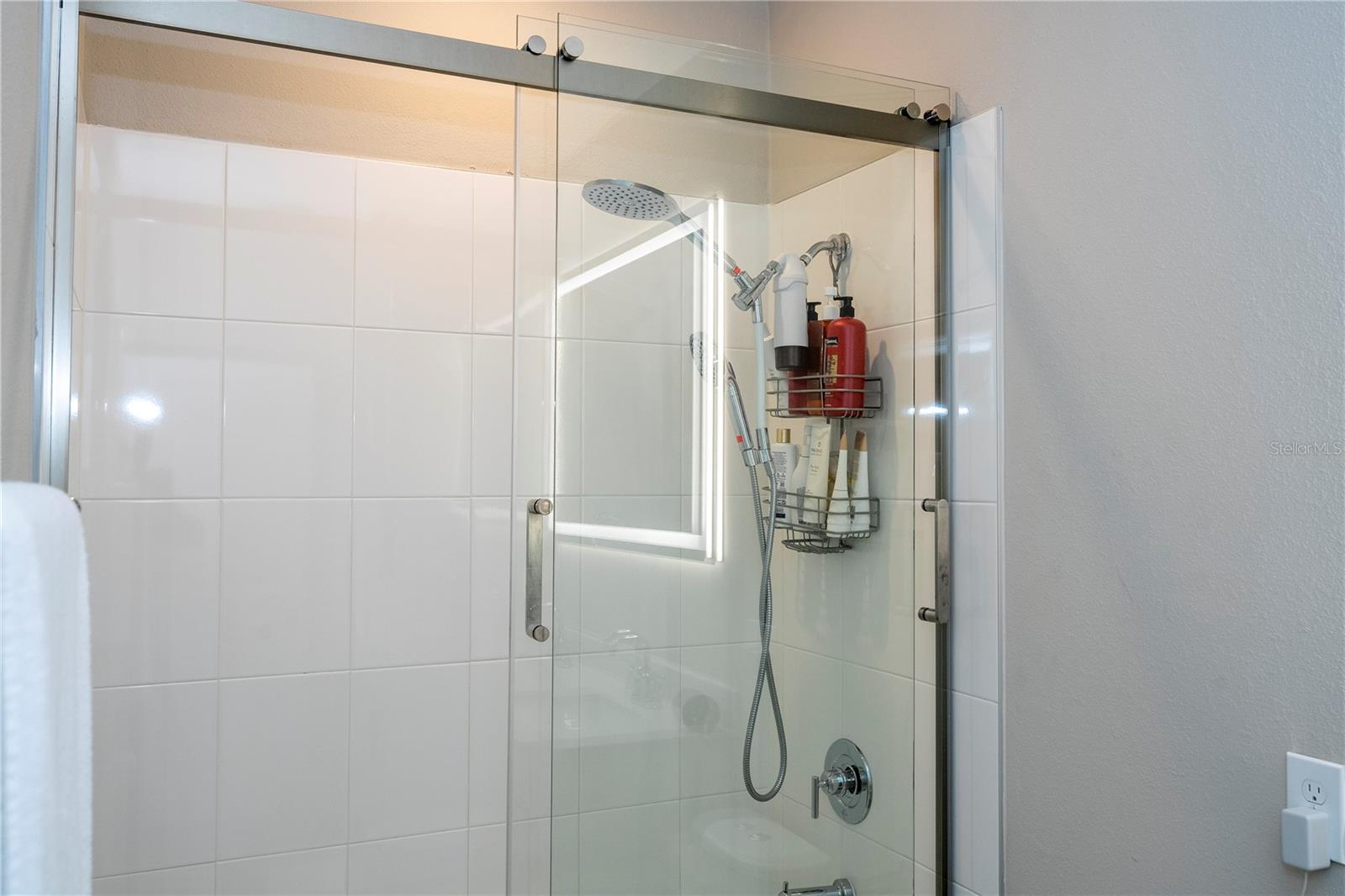 HIGHLAND RIDGE - Residential