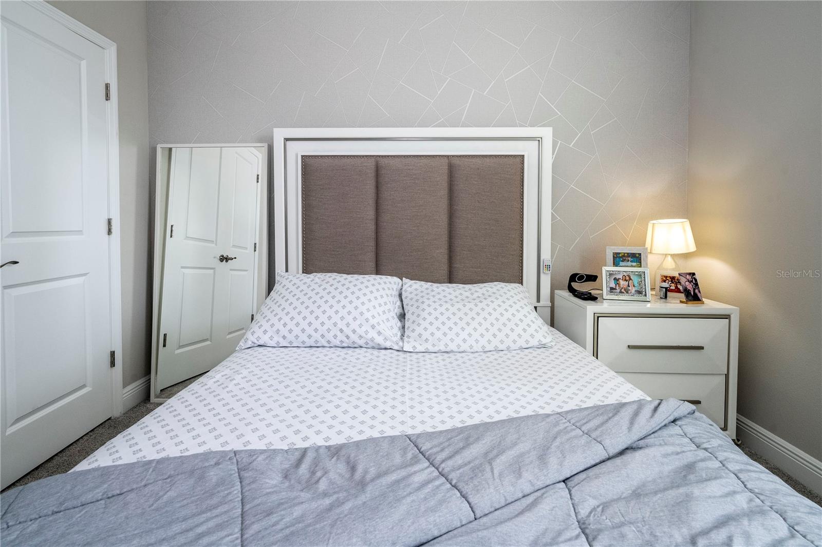 HIGHLAND RIDGE - Residential