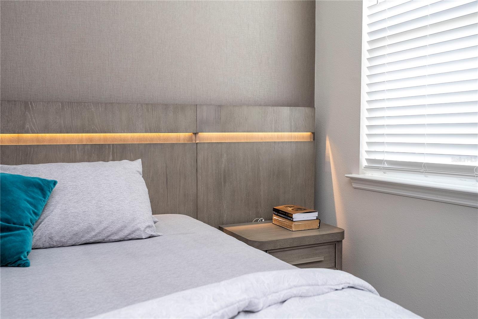 HIGHLAND RIDGE - Residential