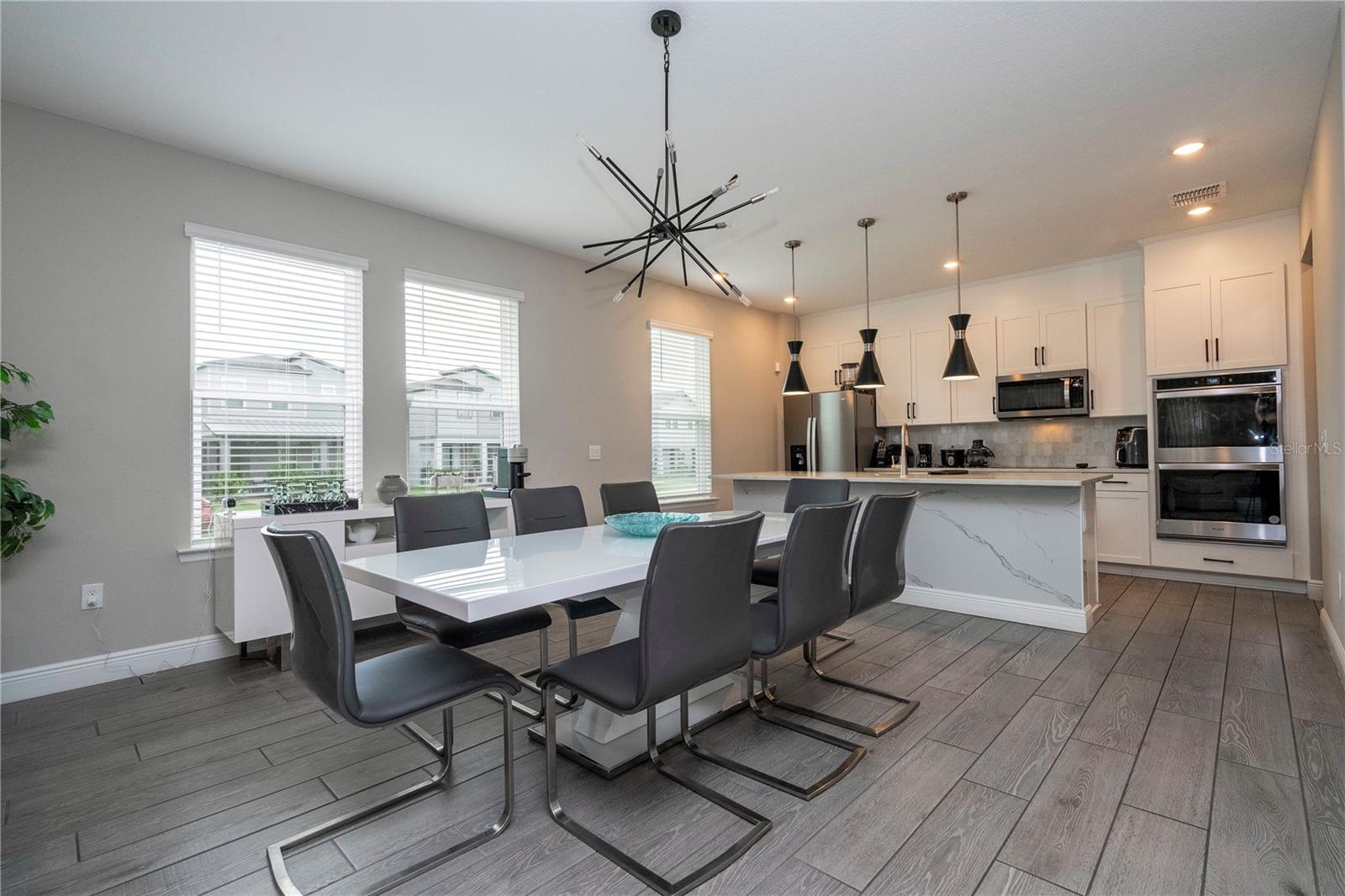 HIGHLAND RIDGE - Residential