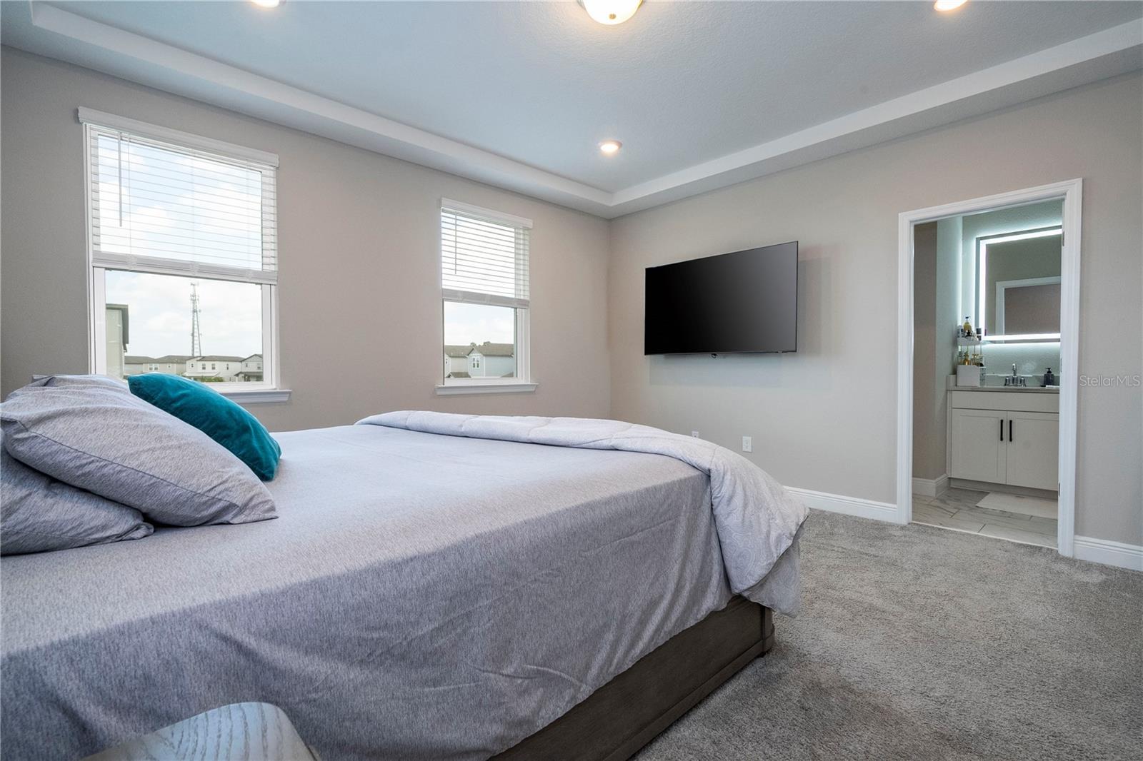 HIGHLAND RIDGE - Residential