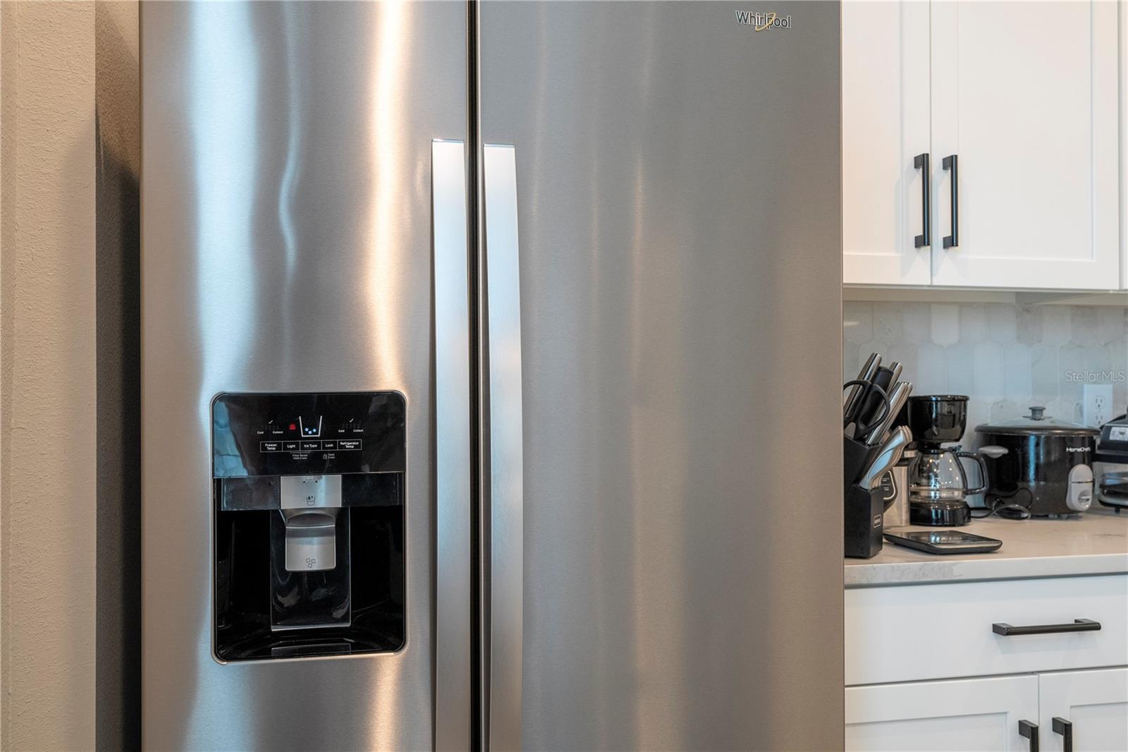 HIGHLAND RIDGE - Residential