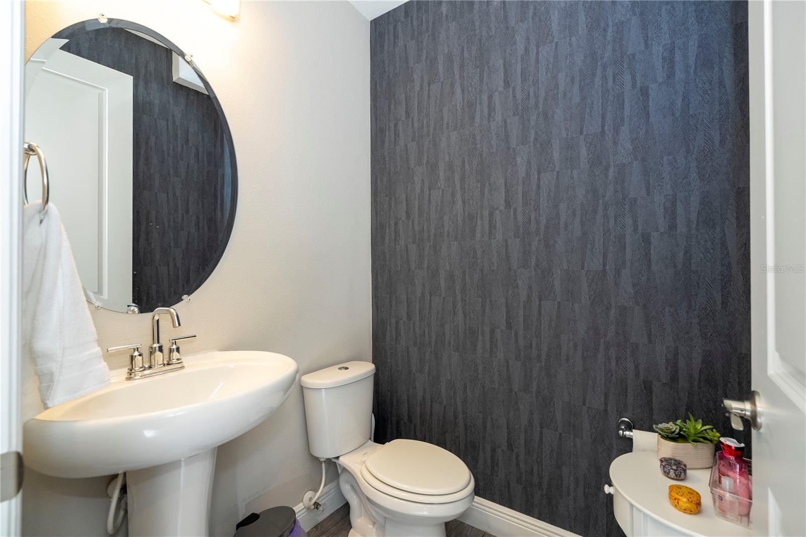 HIGHLAND RIDGE - Residential