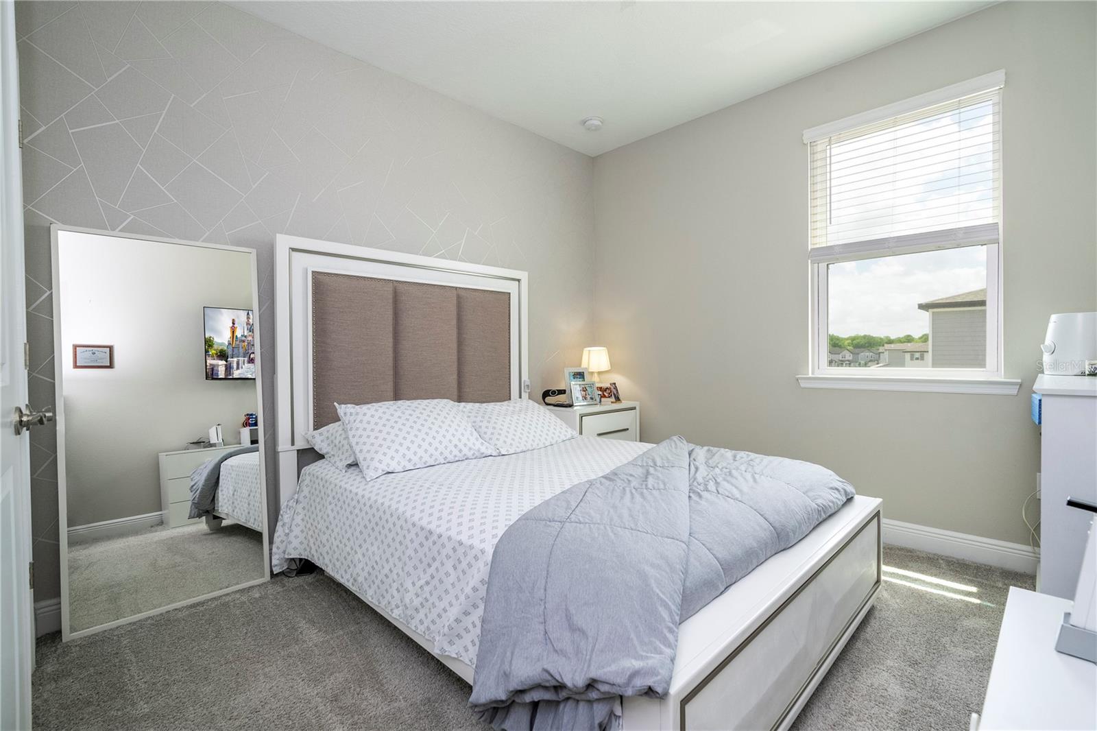 HIGHLAND RIDGE - Residential