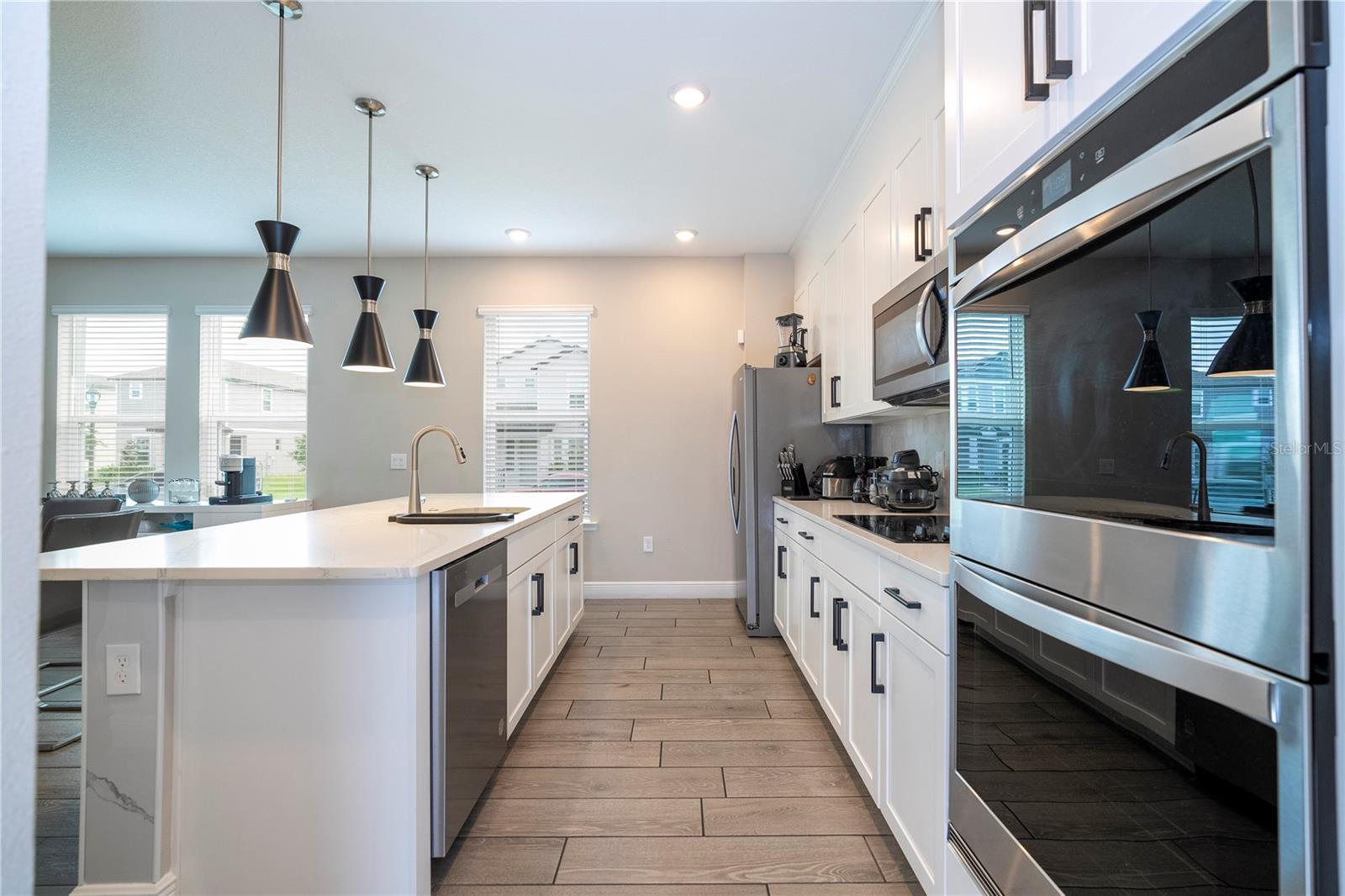 HIGHLAND RIDGE - Residential