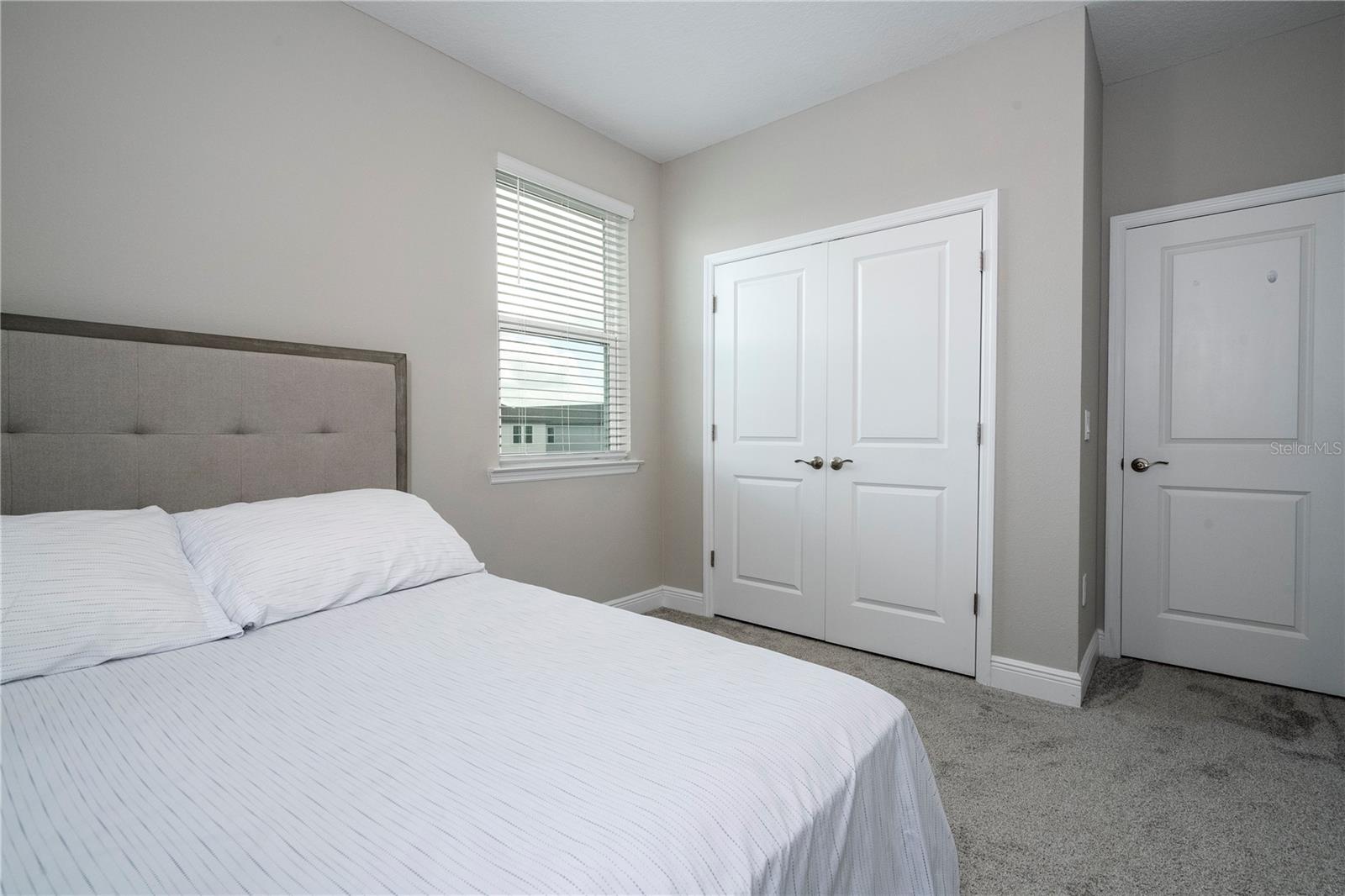 HIGHLAND RIDGE - Residential