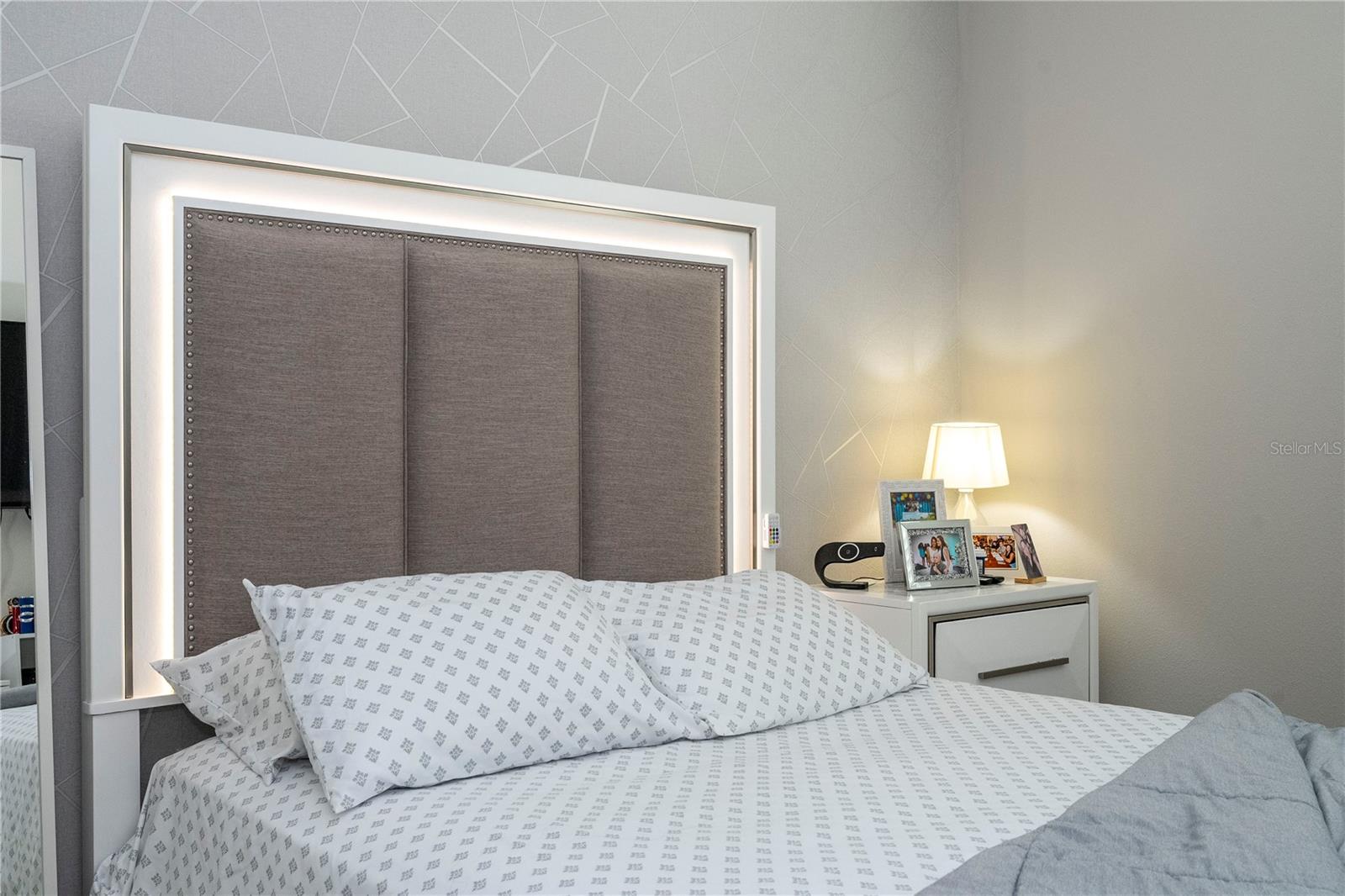 HIGHLAND RIDGE - Residential