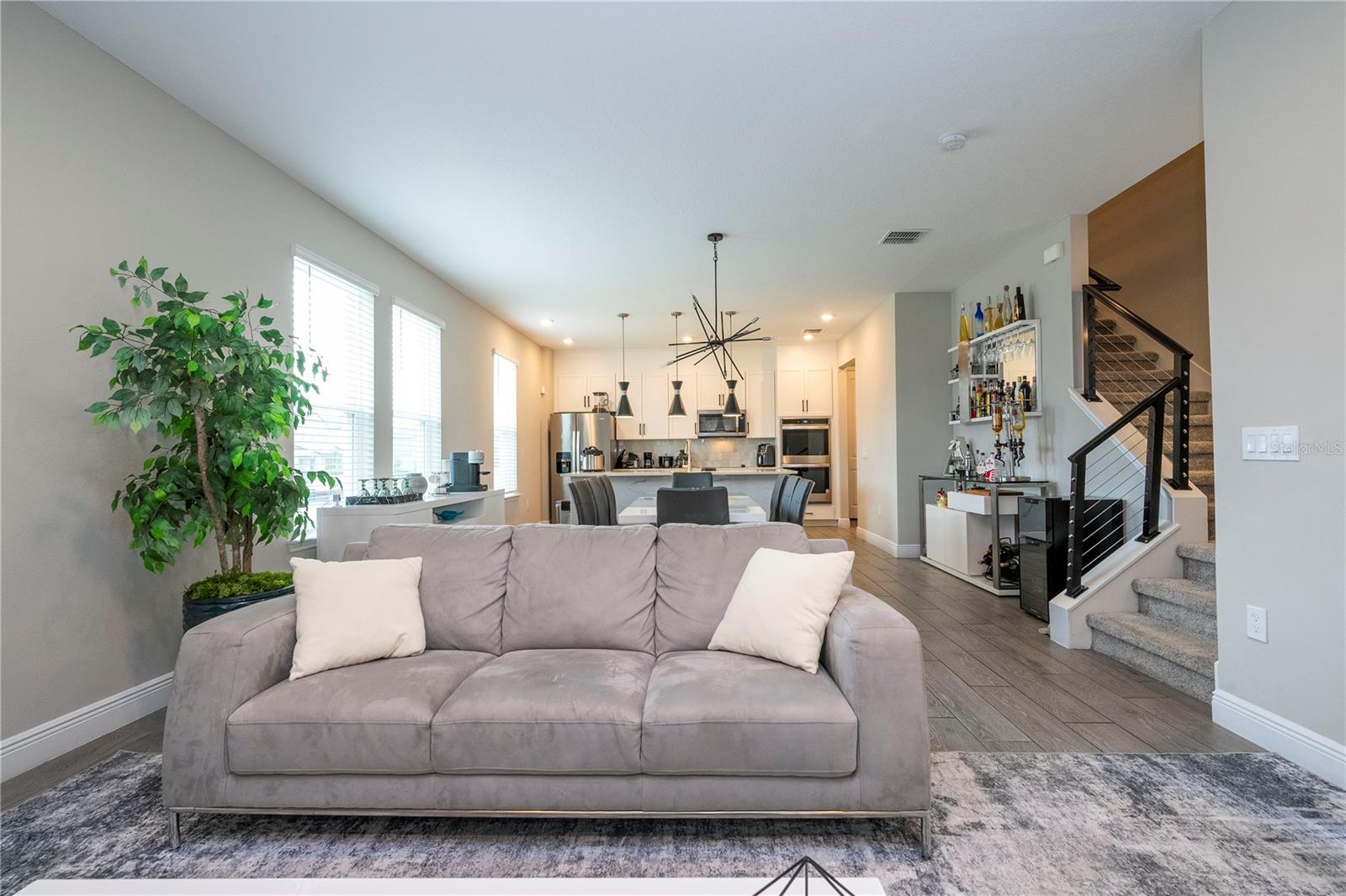 HIGHLAND RIDGE - Residential