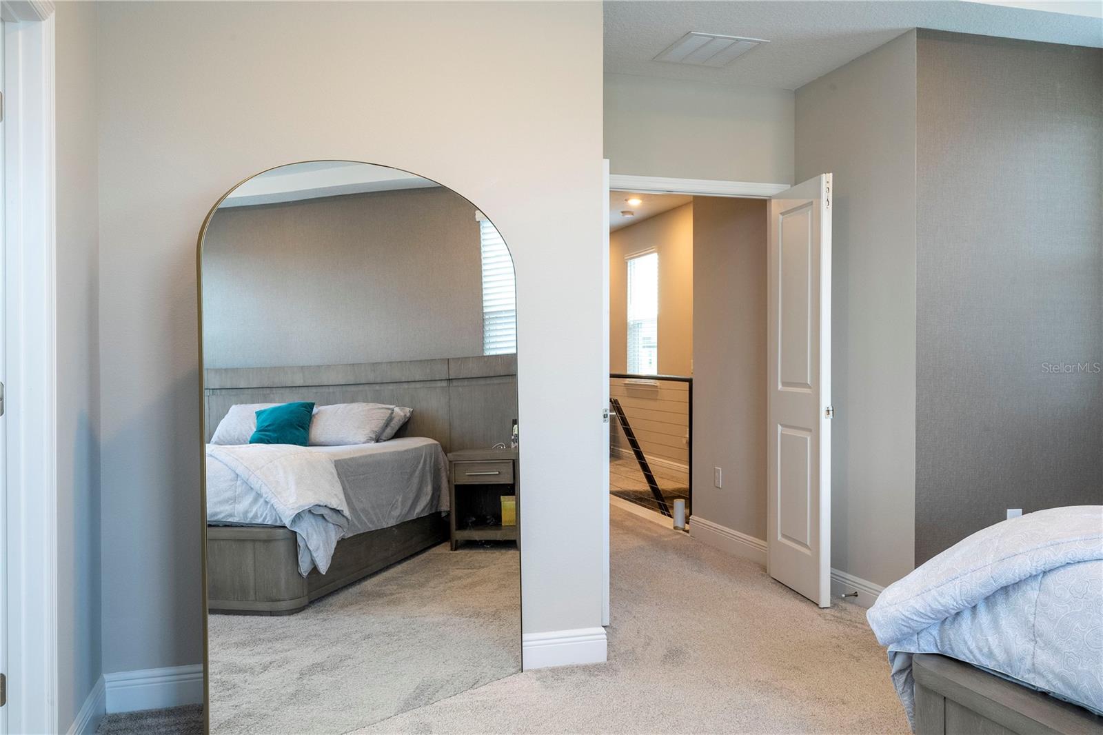 HIGHLAND RIDGE - Residential