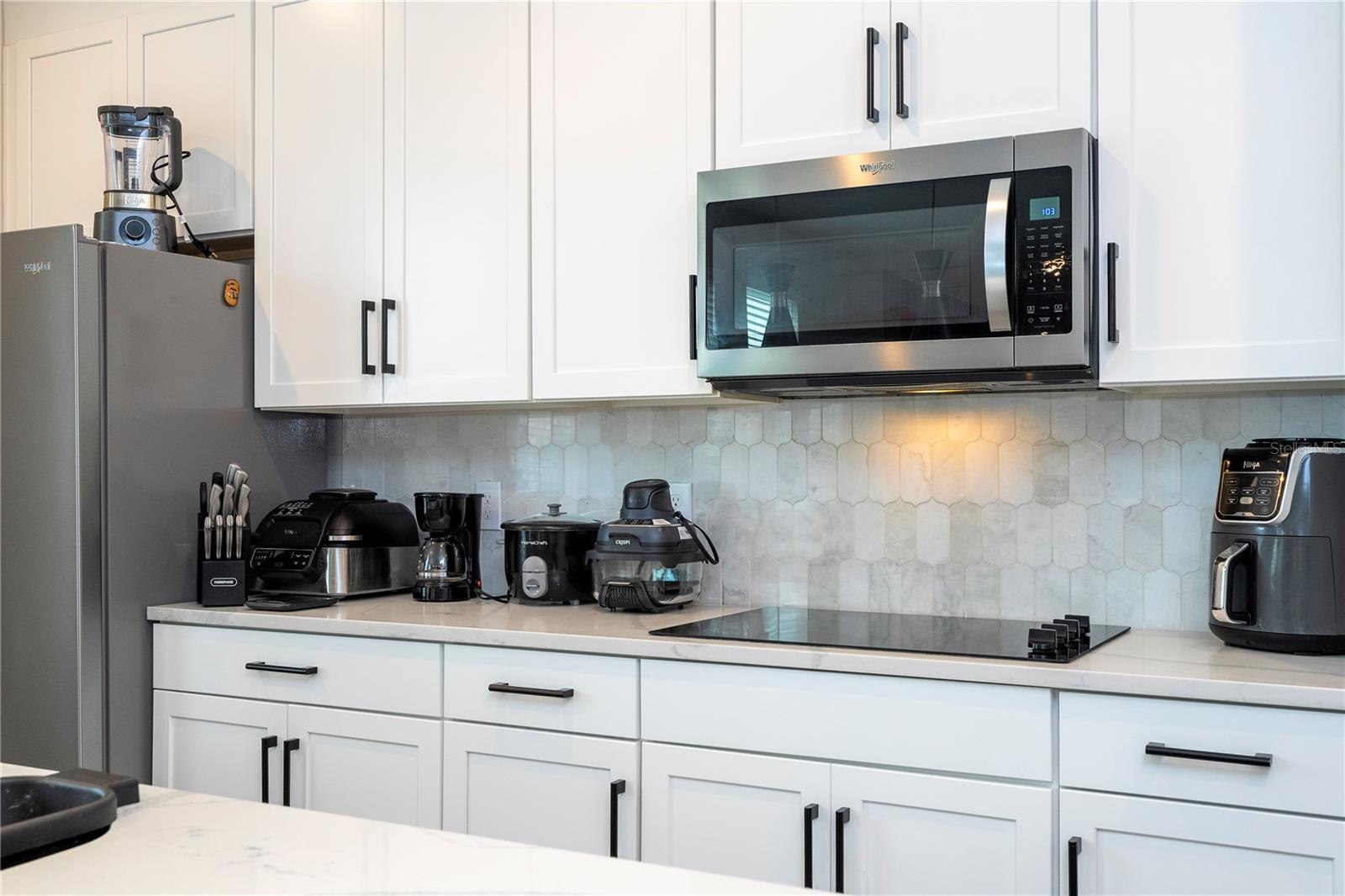 HIGHLAND RIDGE - Residential