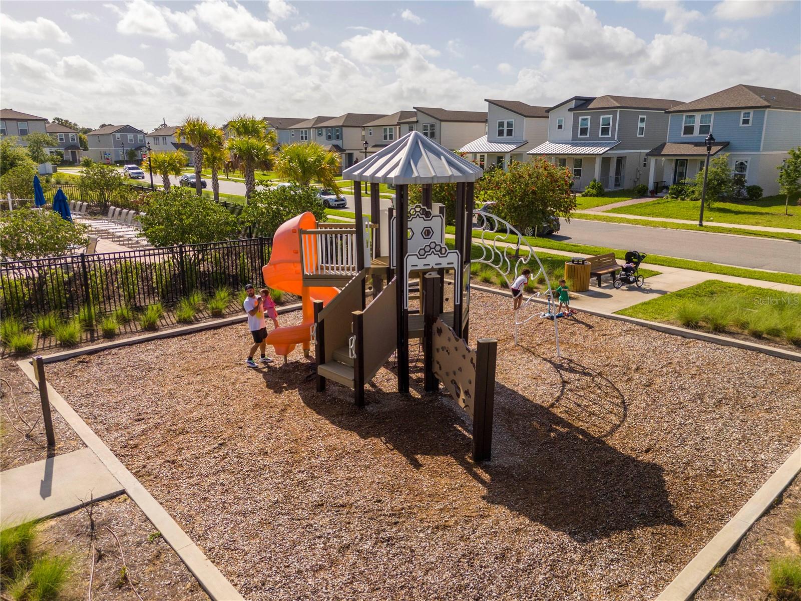 HIGHLAND RIDGE - Residential