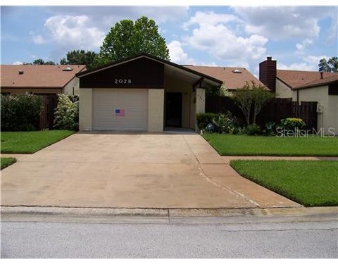 A home in WINTER HAVEN