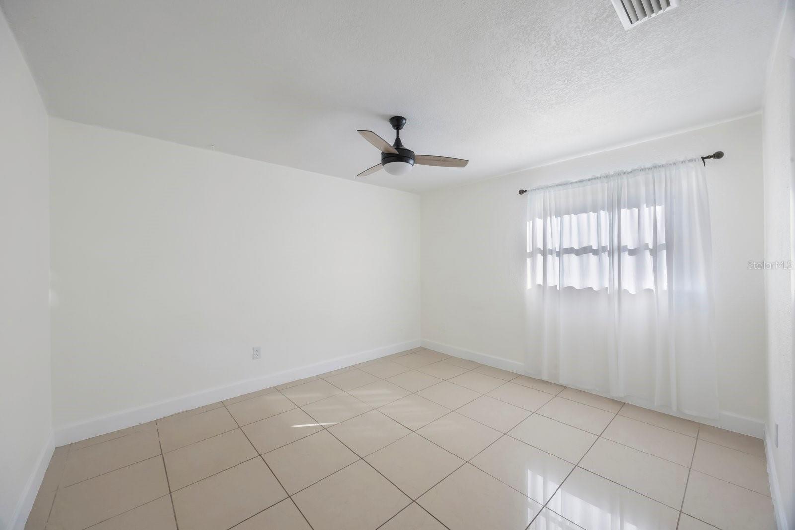 WALDEN WOODS - Residential