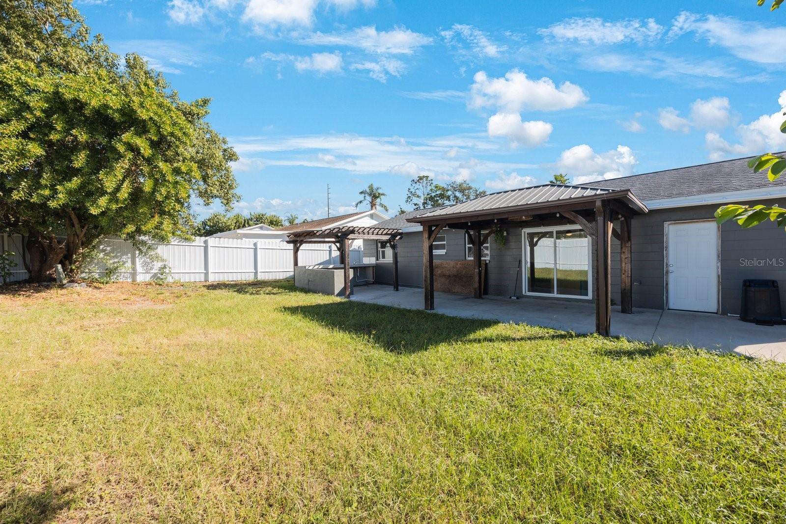 2074 POWDERHORN DRIVE