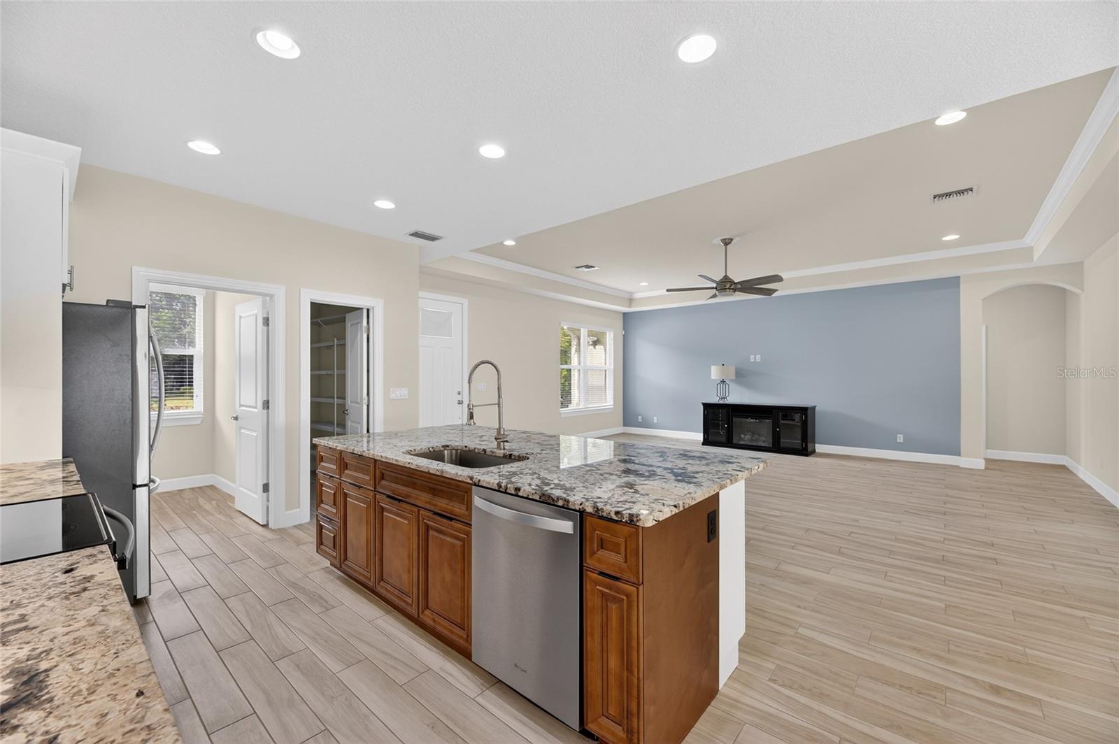 TEMPLE TERRACE RIVERSIDE SUBDI - Residential