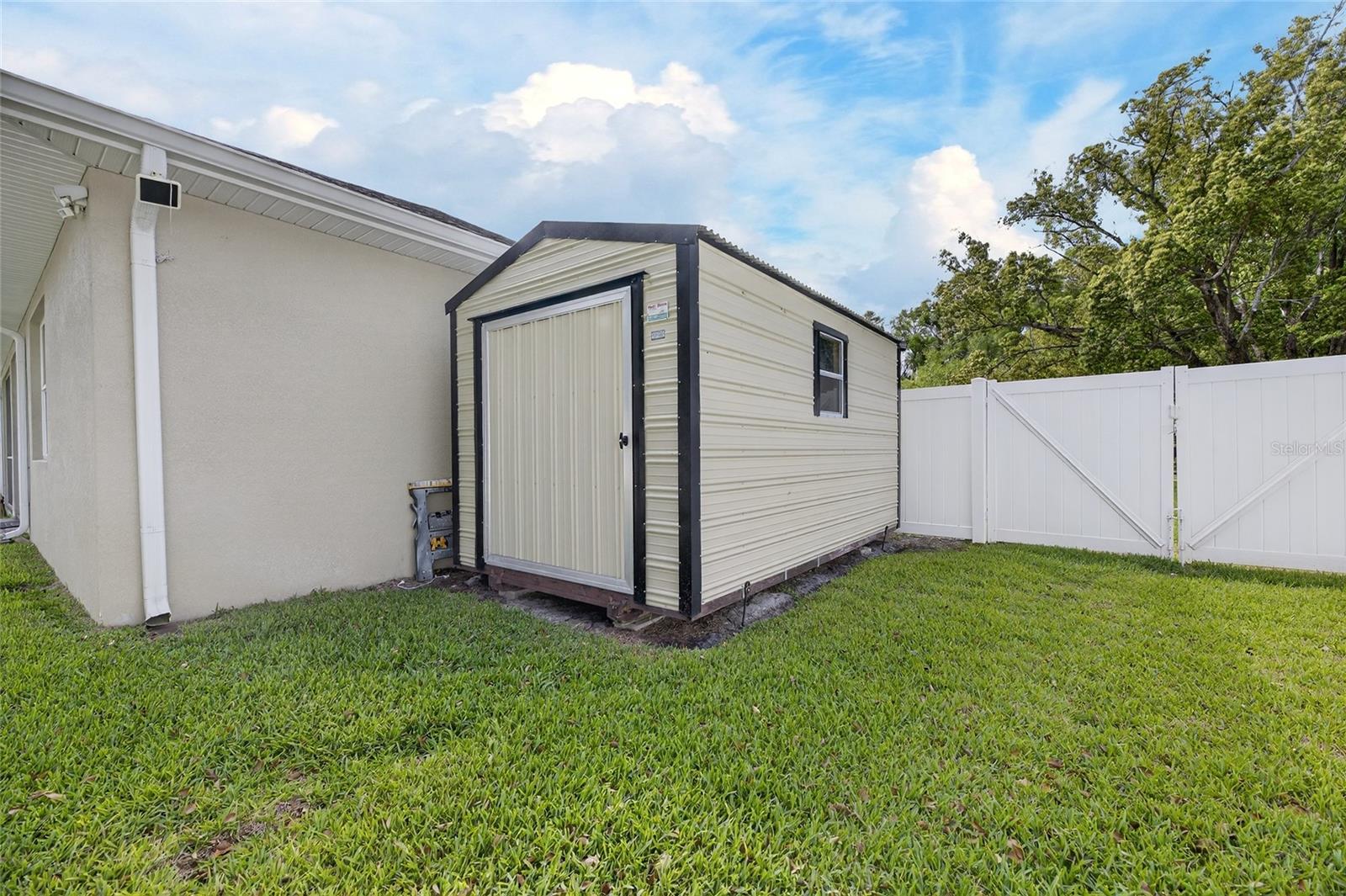 TEMPLE TERRACE RIVERSIDE SUBDI - Residential