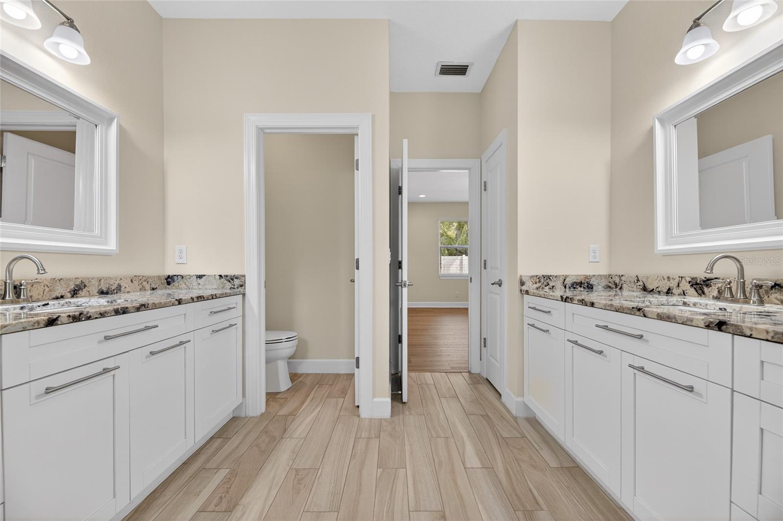 TEMPLE TERRACE RIVERSIDE SUBDI - Residential