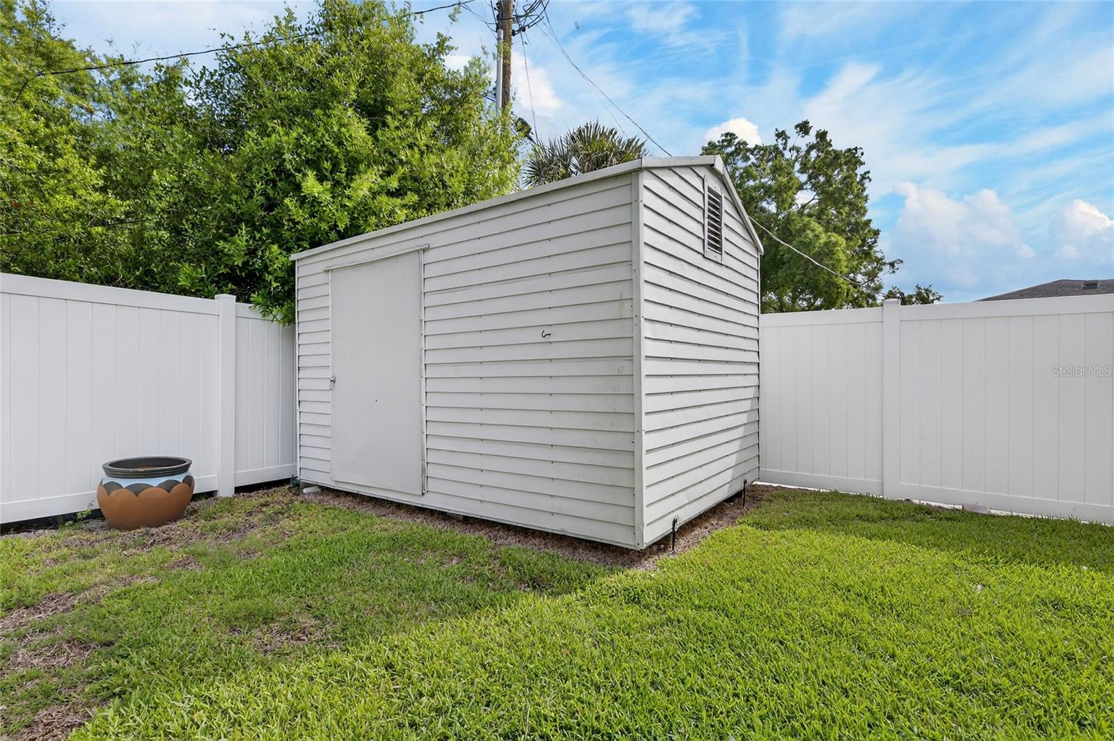 TEMPLE TERRACE RIVERSIDE SUBDI - Residential