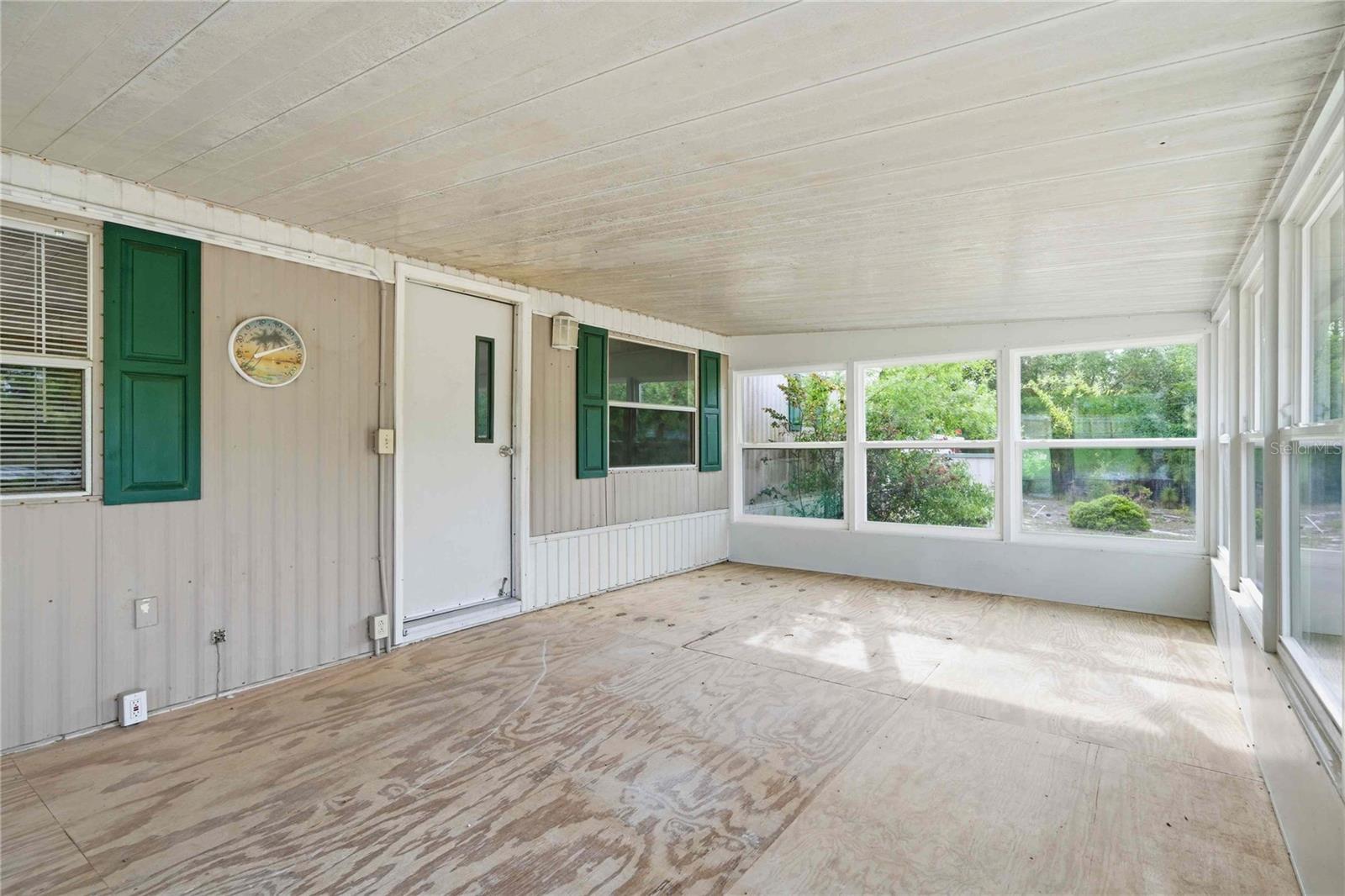 5494 S OLDFIELD AVENUE