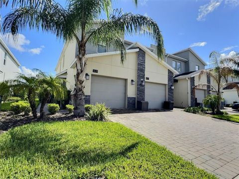 Photo of 631 Ocean Course Avenue #1401, Davenport, FL 33896 (MLS # O6348979)