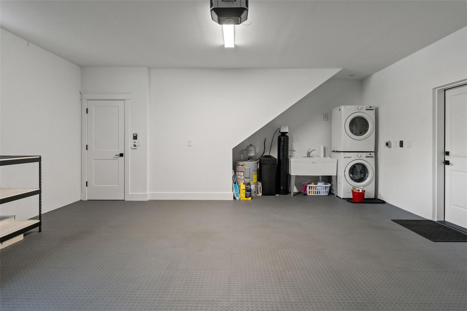 BARNARD ERASTUS A S REV SUB - Residential