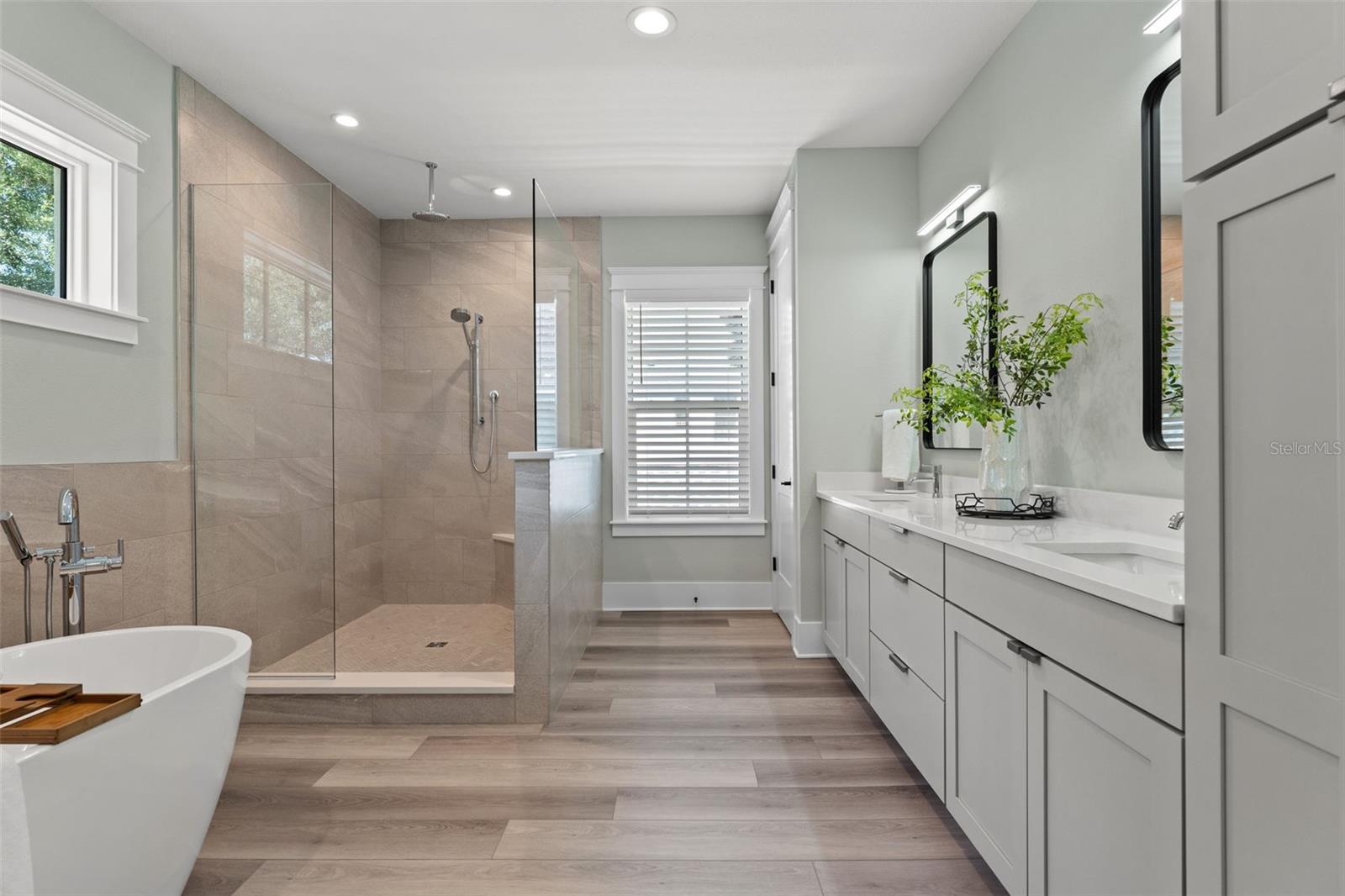 BARNARD ERASTUS A S REV SUB - Residential