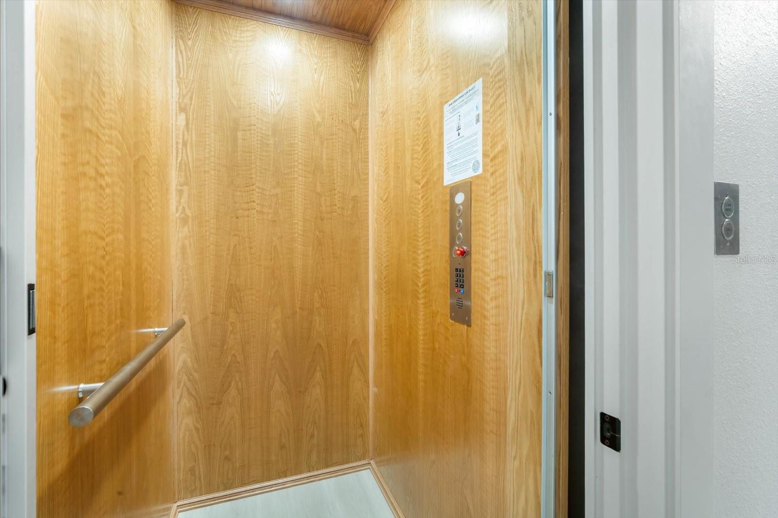 HUNTERS POINT - Residential