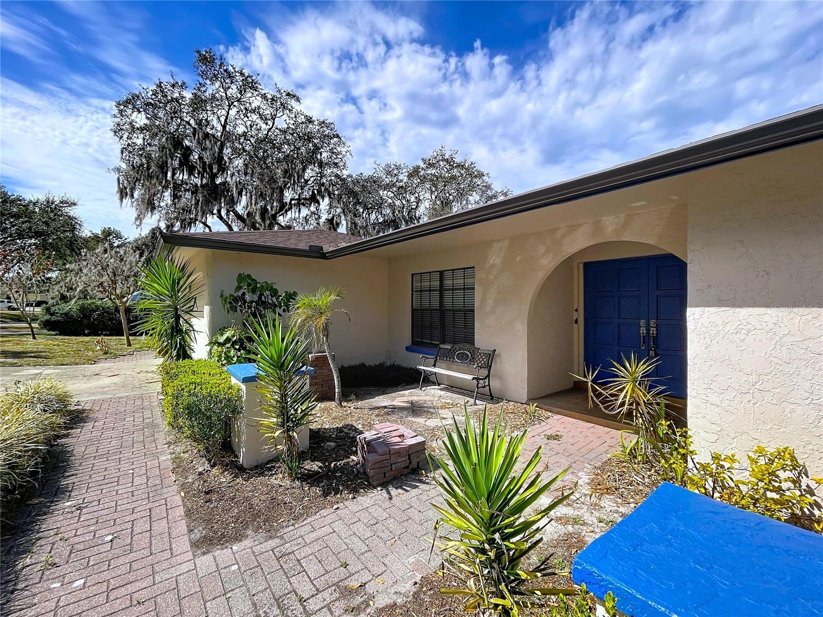 LAKE PADGETT ESTATES - Residential