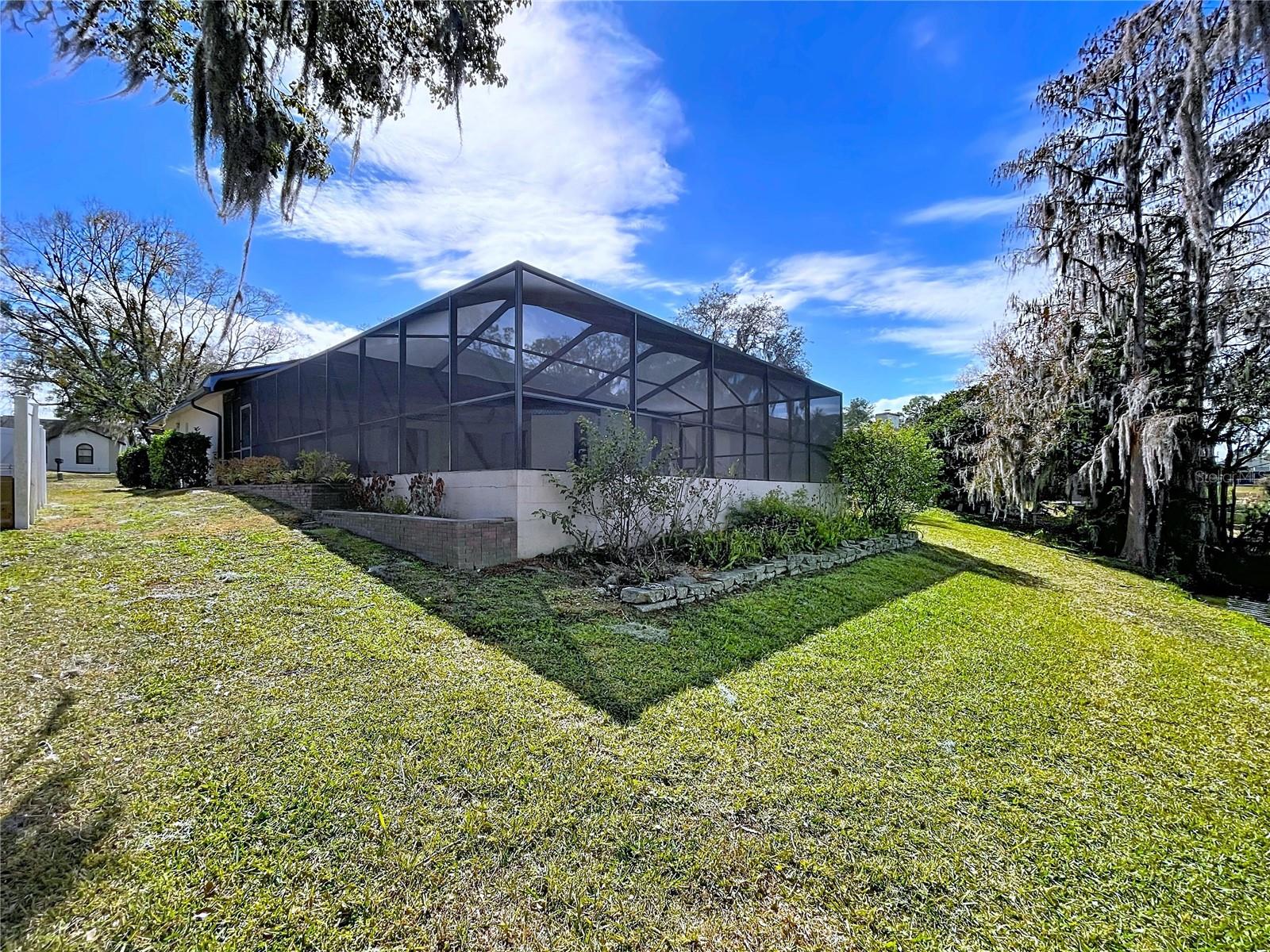 LAKE PADGETT ESTATES - Residential