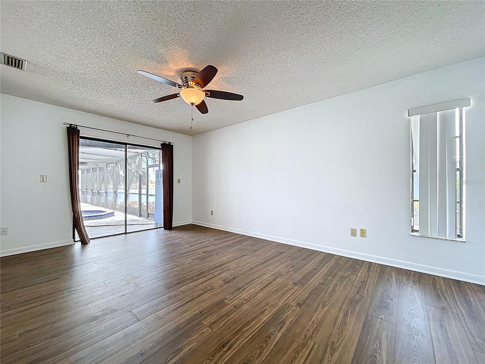 LAKE PADGETT ESTATES - Residential