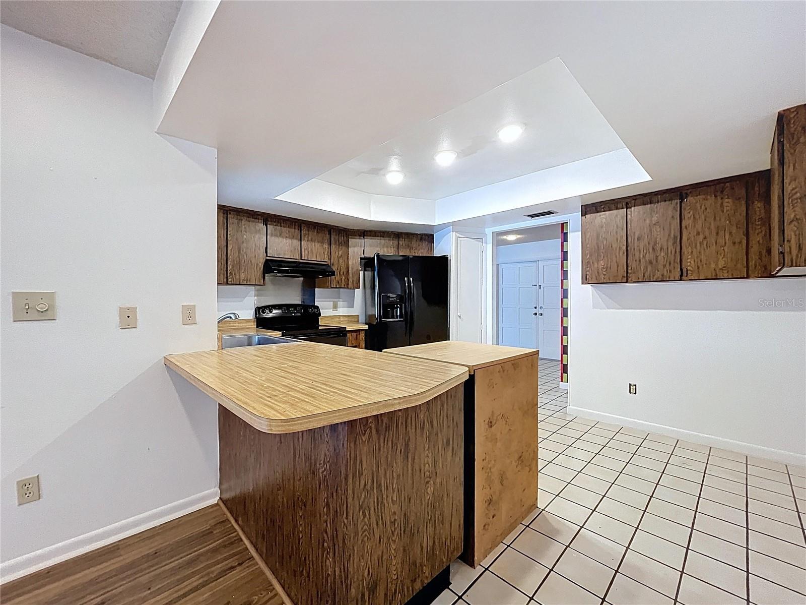 LAKE PADGETT ESTATES - Residential