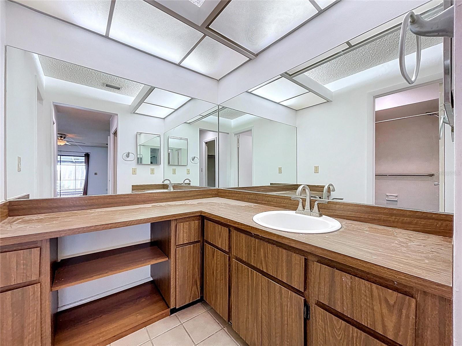 LAKE PADGETT ESTATES - Residential