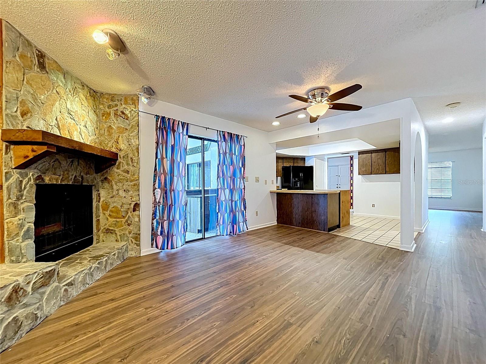 LAKE PADGETT ESTATES - Residential