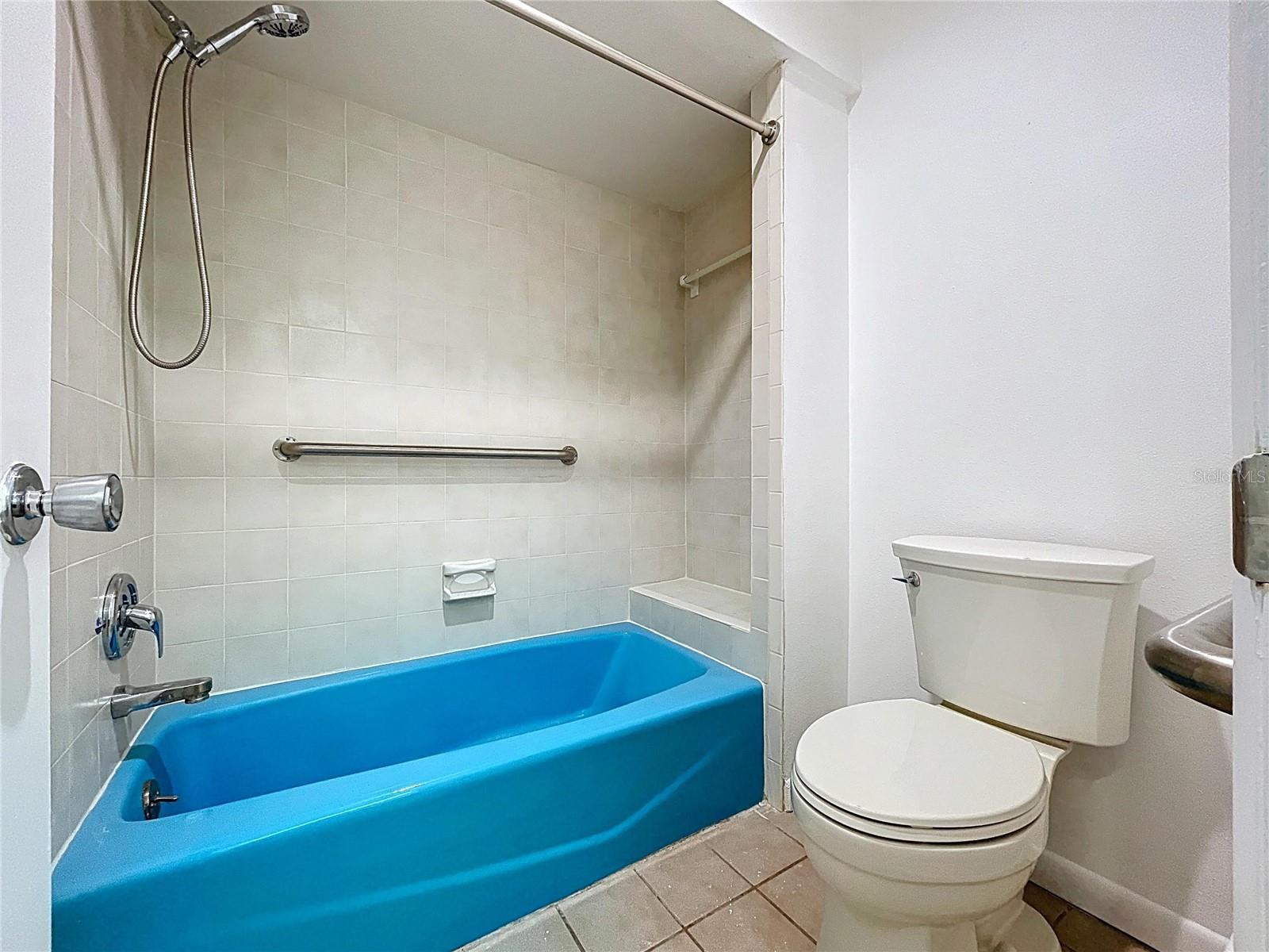 LAKE PADGETT ESTATES - Residential