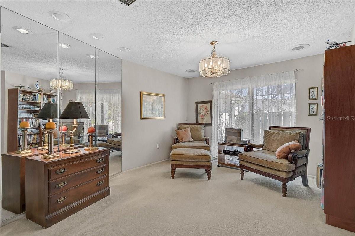 COUNTRY CLUB OF SARASOTA THE - Residential