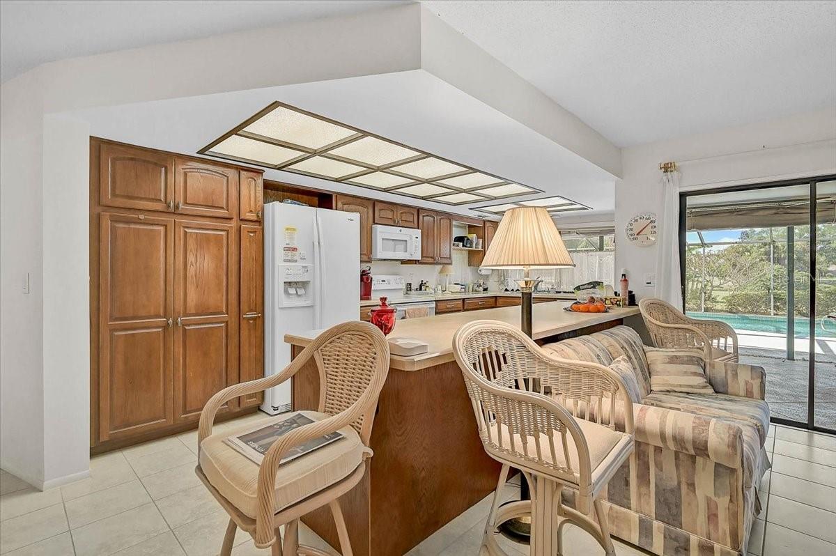 COUNTRY CLUB OF SARASOTA THE - Residential