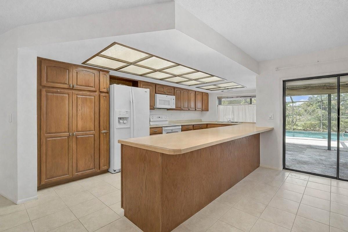 COUNTRY CLUB OF SARASOTA THE - Residential