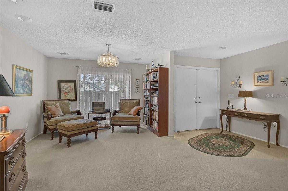 3842 TORREY PINES WAY