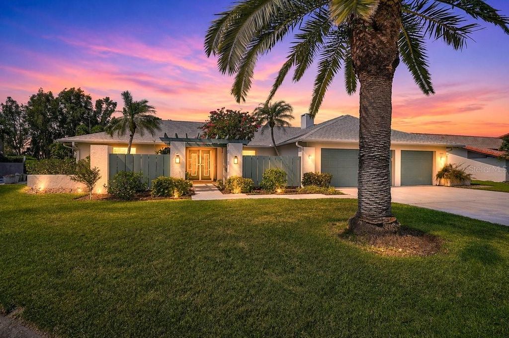 Photo of 3842 Torrey Pines Way, Sarasota, FL 34238 (MLS # A4690361)