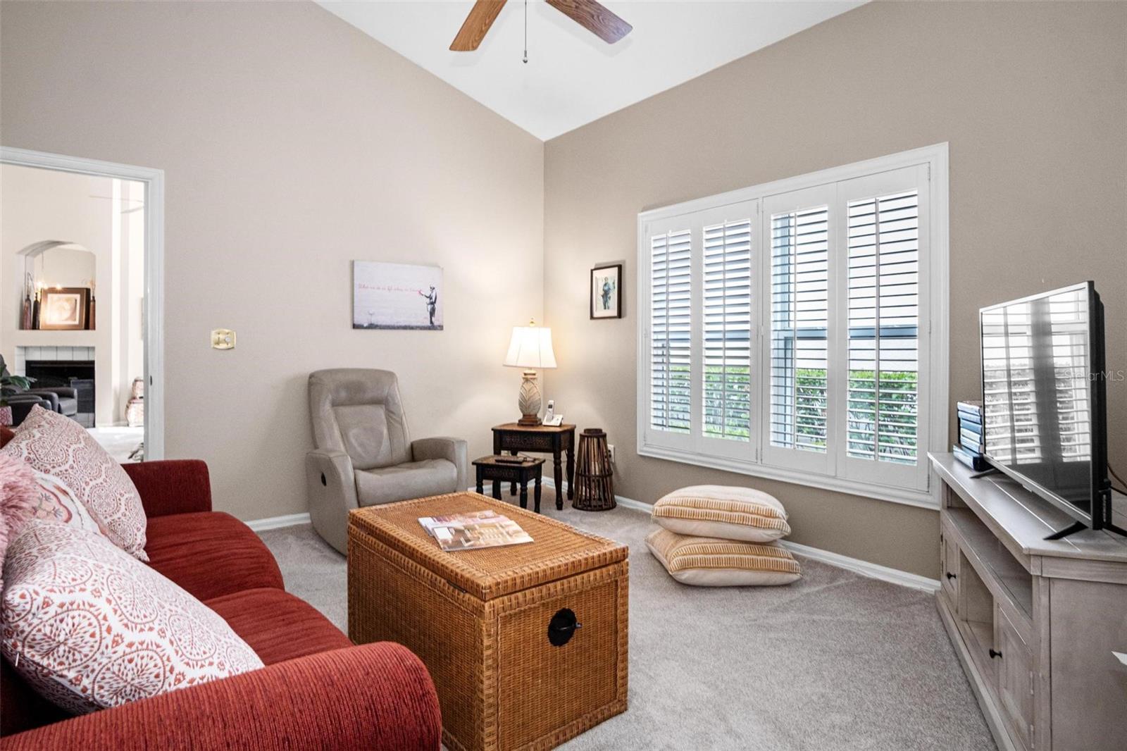 RIVER HILLS / FAIRWAY ONE - Residential