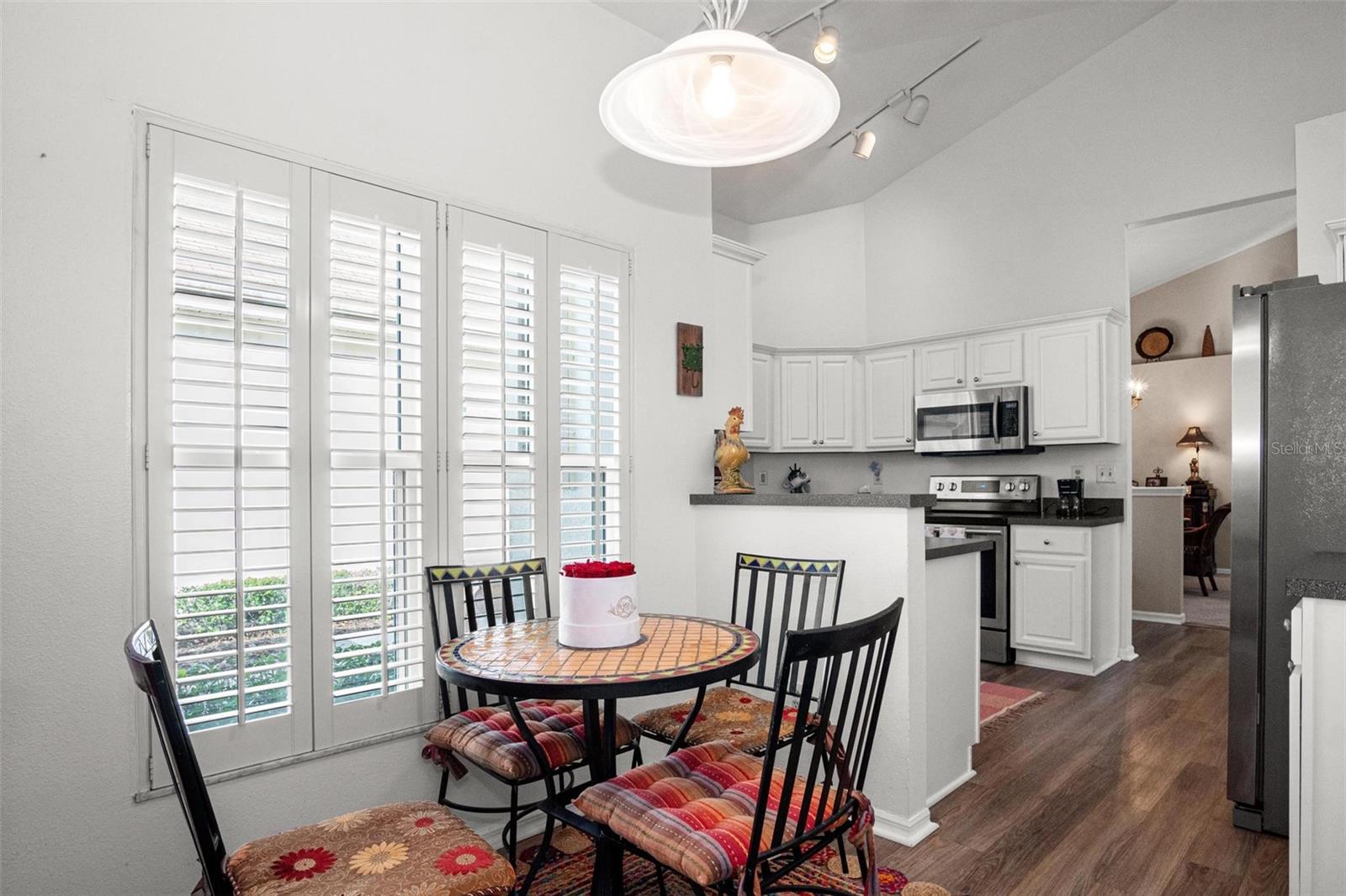 RIVER HILLS / FAIRWAY ONE - Residential