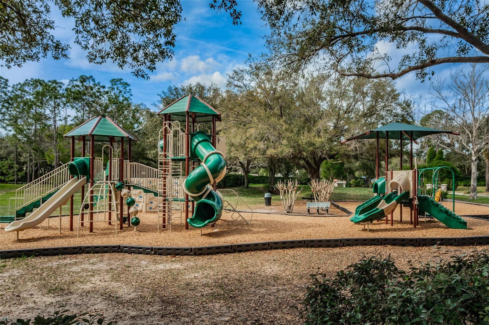 RIVER HILLS / FAIRWAY ONE - Residential