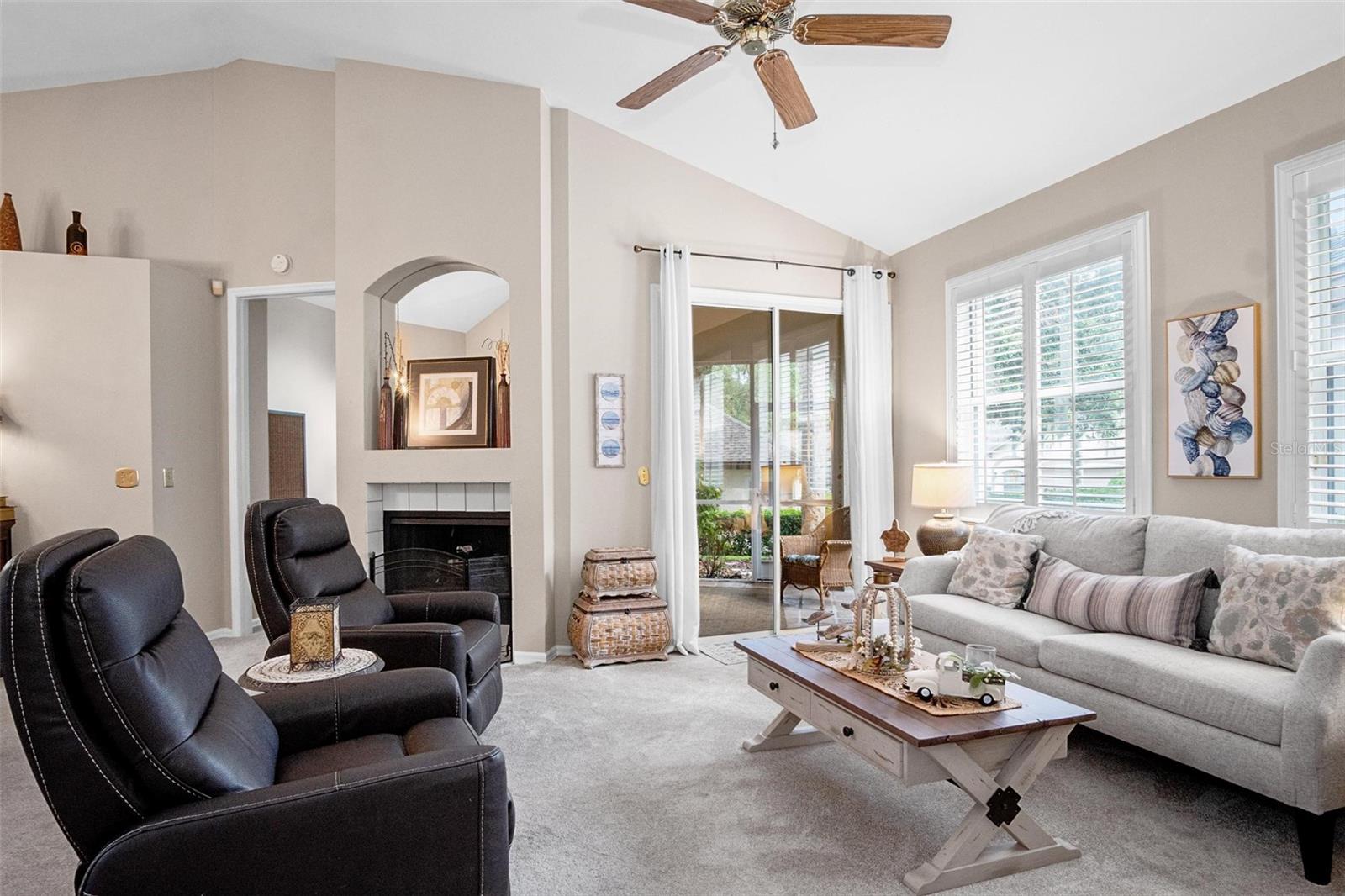 RIVER HILLS / FAIRWAY ONE - Residential