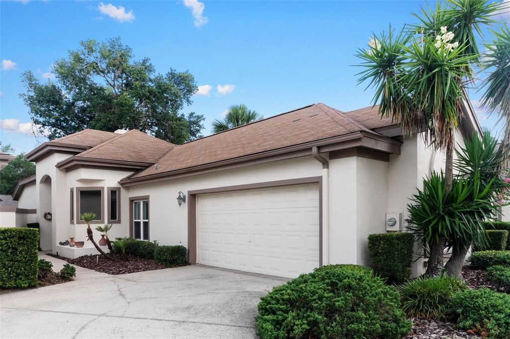 Photo of 5117 Fairway One Drive, Valrico, FL 33596 (MLS # TB8480543)