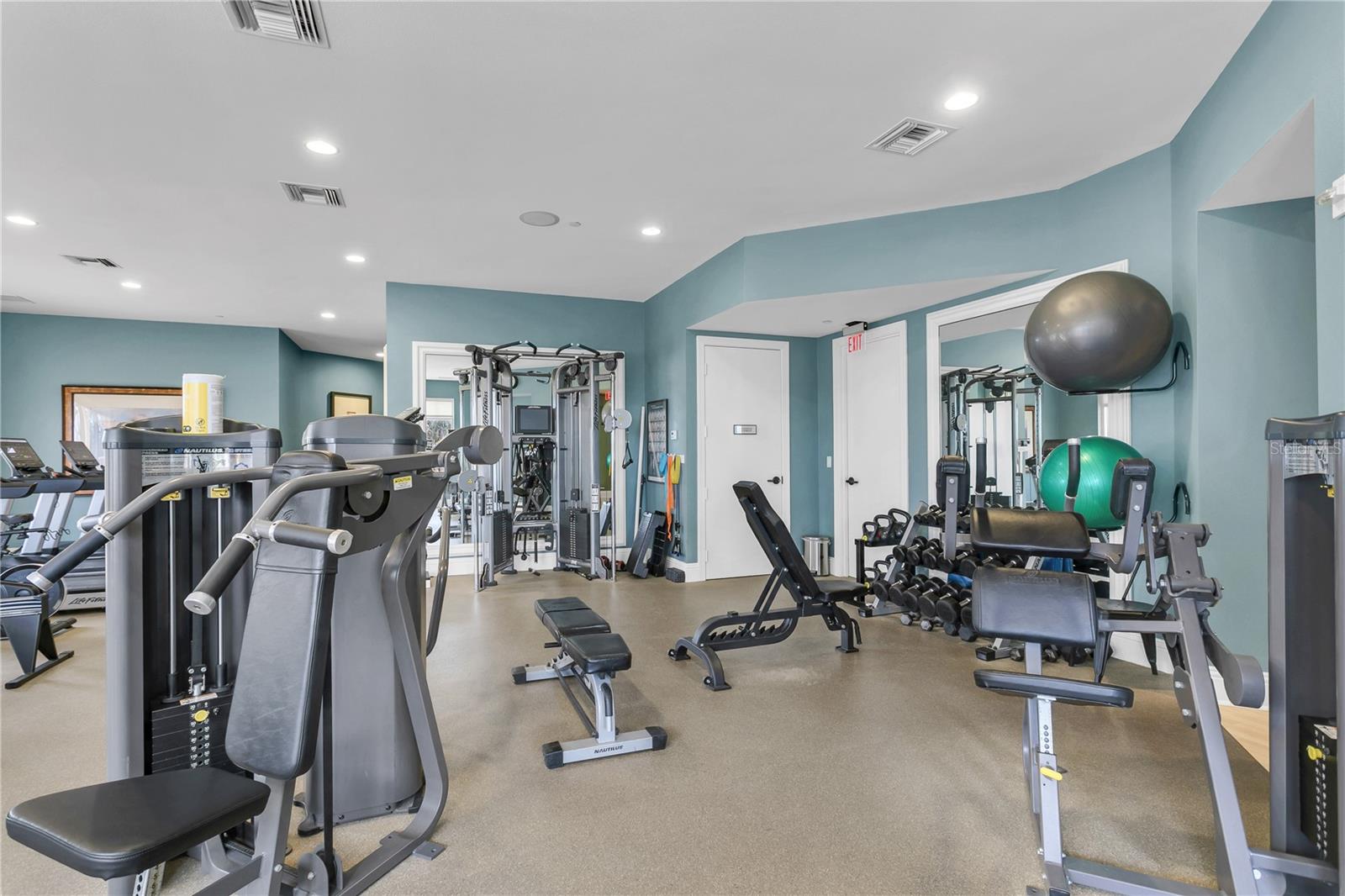 THE BELLAMY ON THE BAYSHORE A - Residential